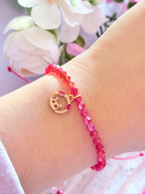 Producto - Pulsera con cristales rojos y dije Chanchito