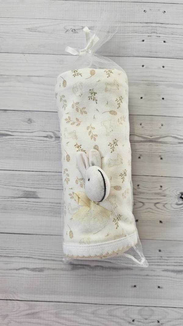 Producto - MANTA RECIBIDORA ALGODON PIMA CONEJITOS BEIGE