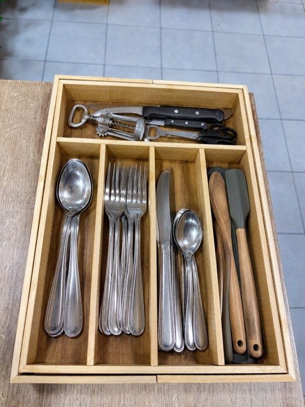 Producto - Organizador de cubiertos extensible - 0