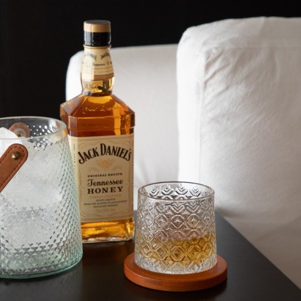 Producto - Vaso de Whisky con base de madera