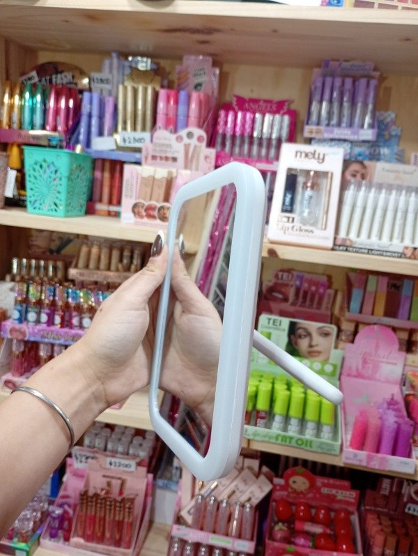 Producto - Espejo con luz