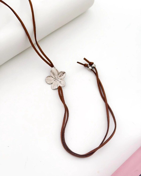 Producto - Collar Ezra