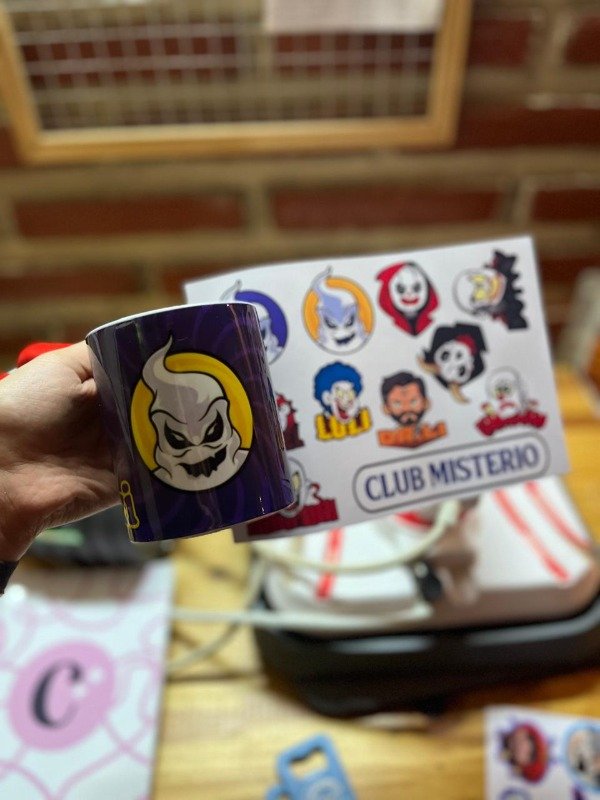 Producto - Combo Taza y Stickers