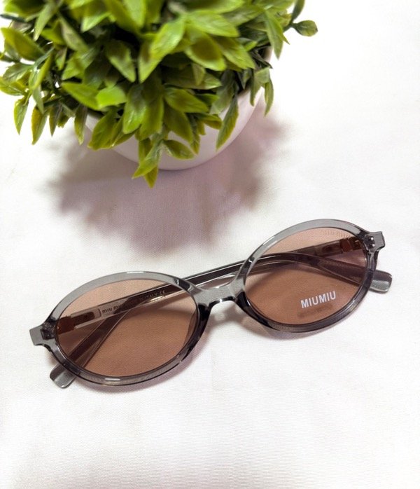 Producto - Lentes Miu miu 5 gris/rosa