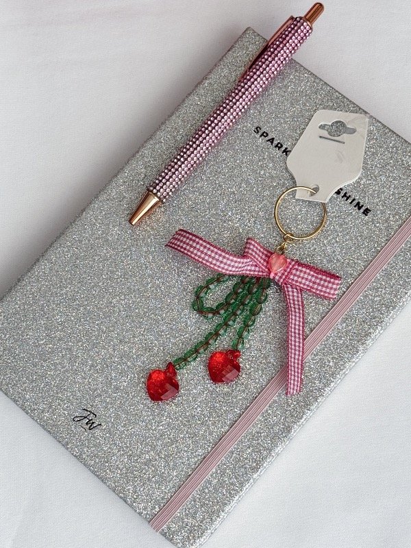 Producto - Llavero Charm Moñito Fucsia