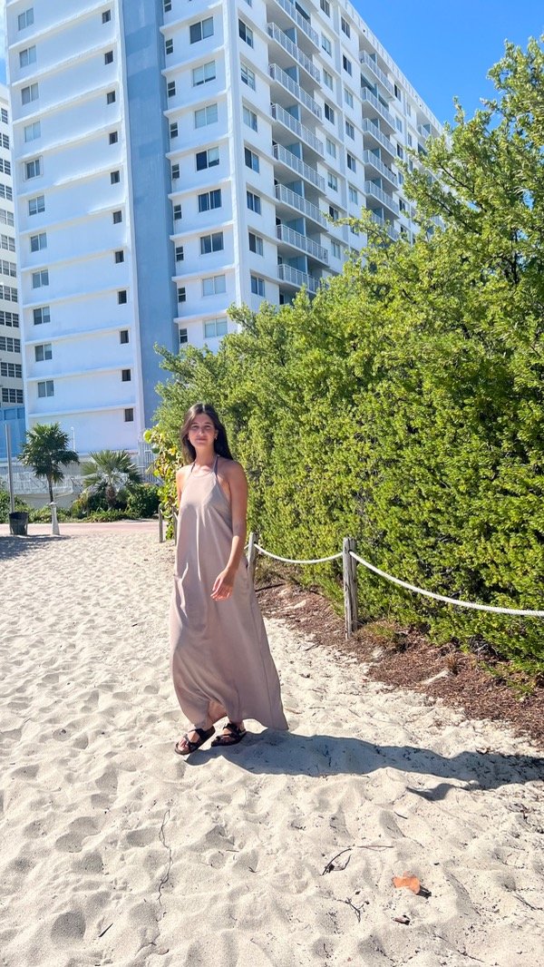 Producto - Vestido crepe espalda abierta