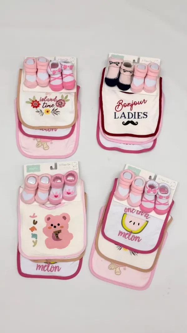 Producto - SET DE BABERO Y MEDIAS - COD 1087