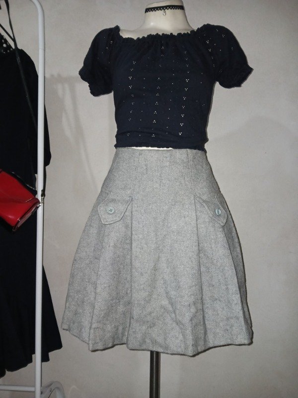 Producto - Pollera de paño gris