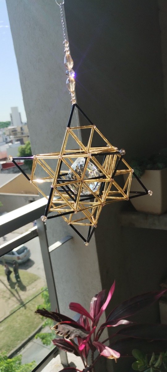 Producto - Merkaba Dorado y Negro