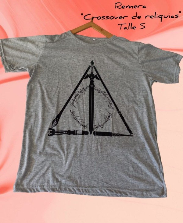 Producto - Remera Crossover de Reliquias