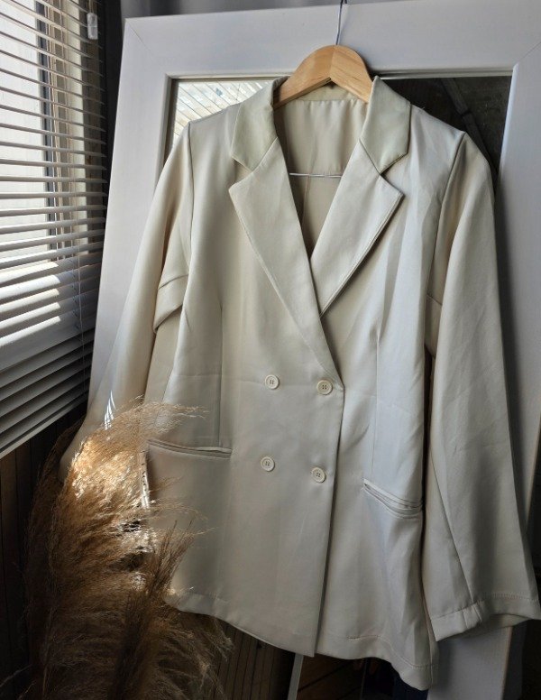 Producto - Blazer sastrero natural