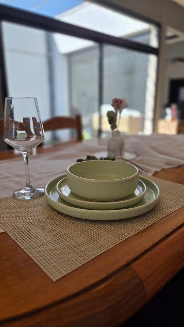 Producto - Juego de vajilla x 18 piezas