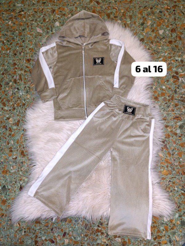 Producto - LINEA CHIKIS Conjunto plush de verano