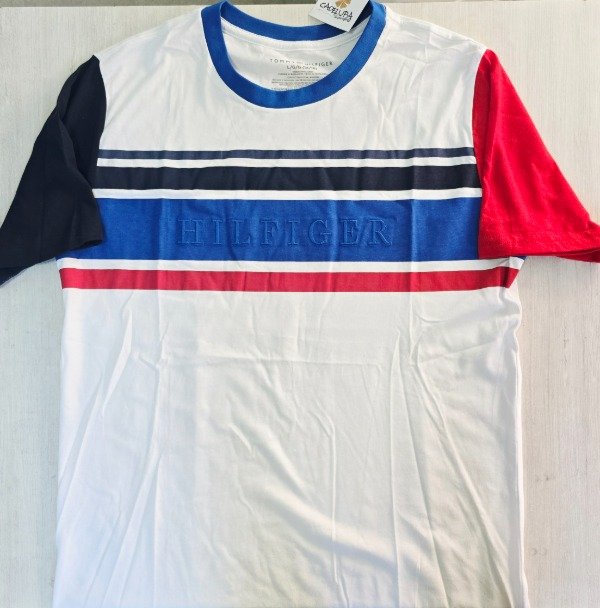 Remera manga corta Tommy Hilfiger talle 14/16 combinada