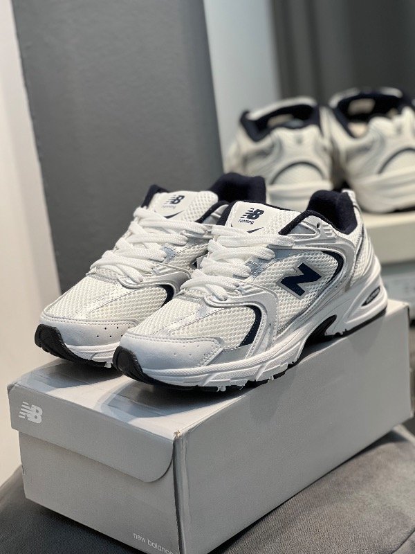 Producto - NEW BALANCE 530 WHITE - 0