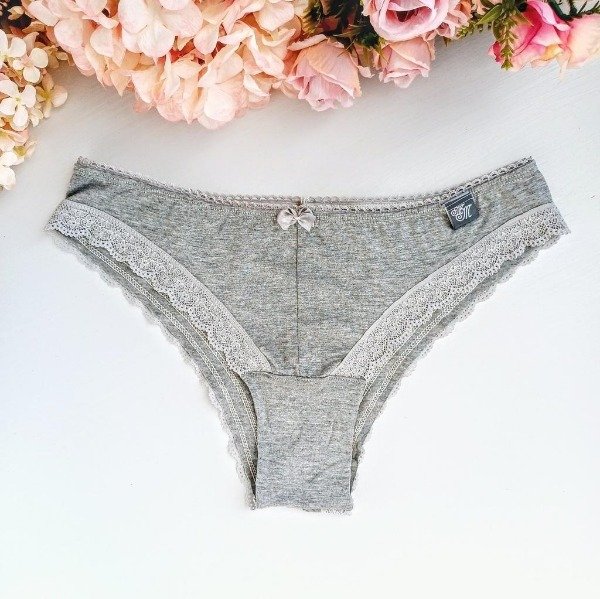 Producto - Bombacha vedetina gris - by Mariana Maggi