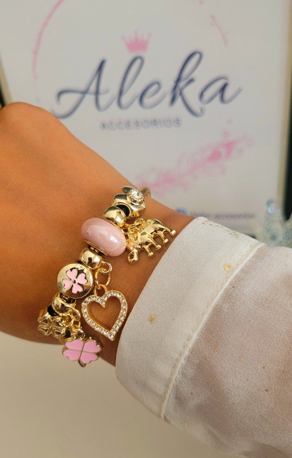 Producto - Pulsera simil pandora rosa de acero dorado
