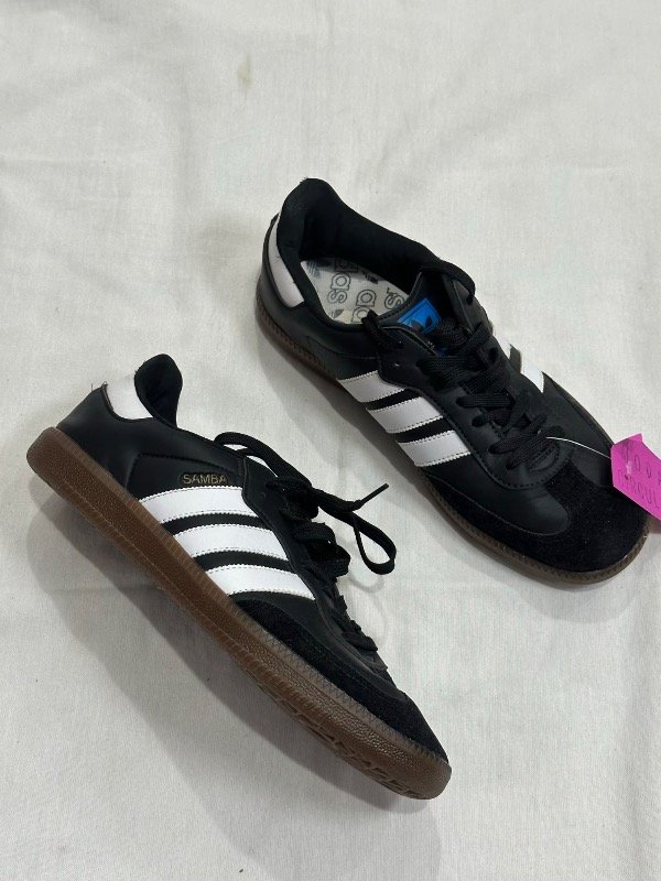 Producto - Zapatillas T38 nuevas - 0