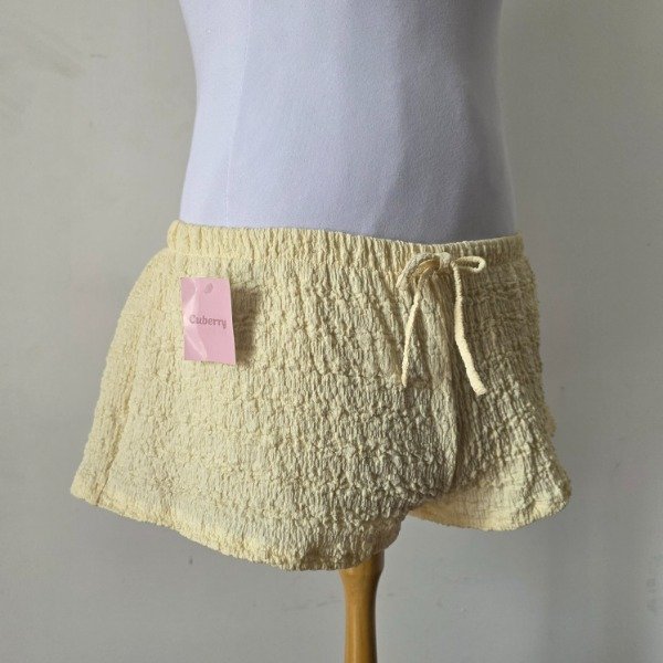 Producto - Short Bambula amarillo pastel suelto - T.u