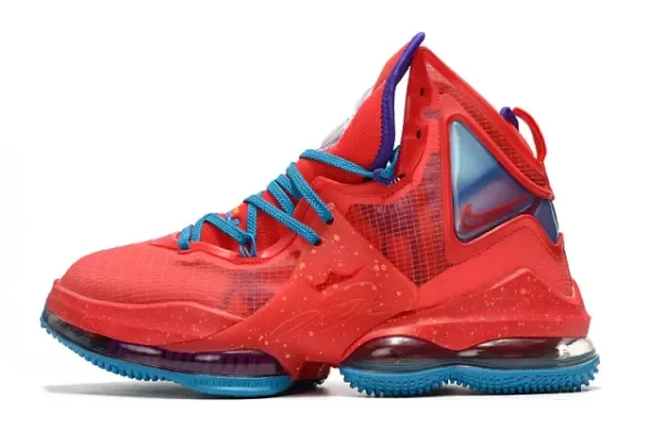 Producto - Nike LeBron 19 King's Crown