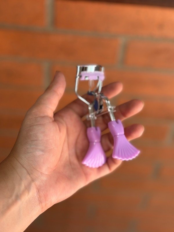 Producto - Arqueador con cepillo vestido