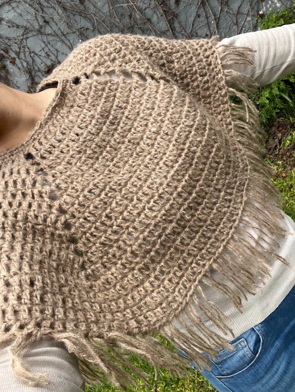 Producto - PONCHO FACIL- GUIA DE TEJIDO