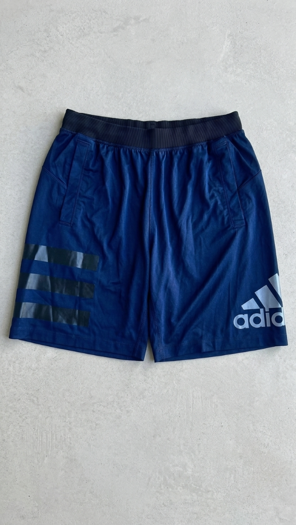 Producto - SHORT ADIDAS BIG LOGO