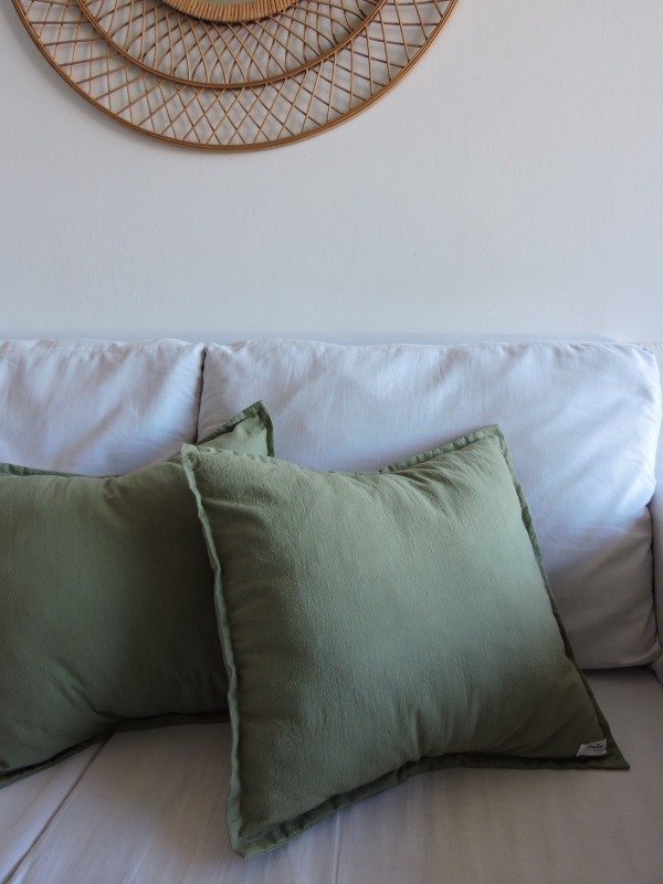 Producto - Funda de almohadón de tussor VERDE SECO 45 x 45