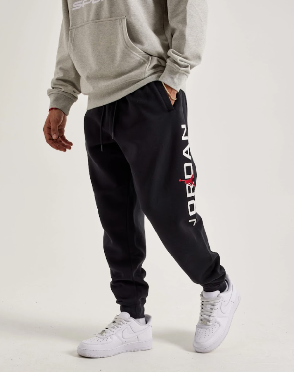 Producto - Jordan Essentials Fleece Joggers