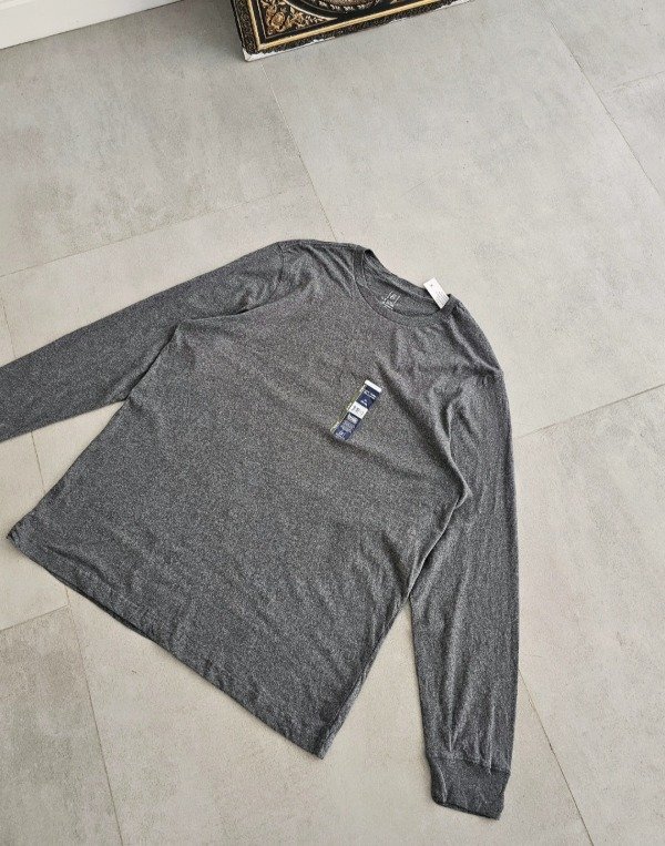 Producto - Camiseta XL gris