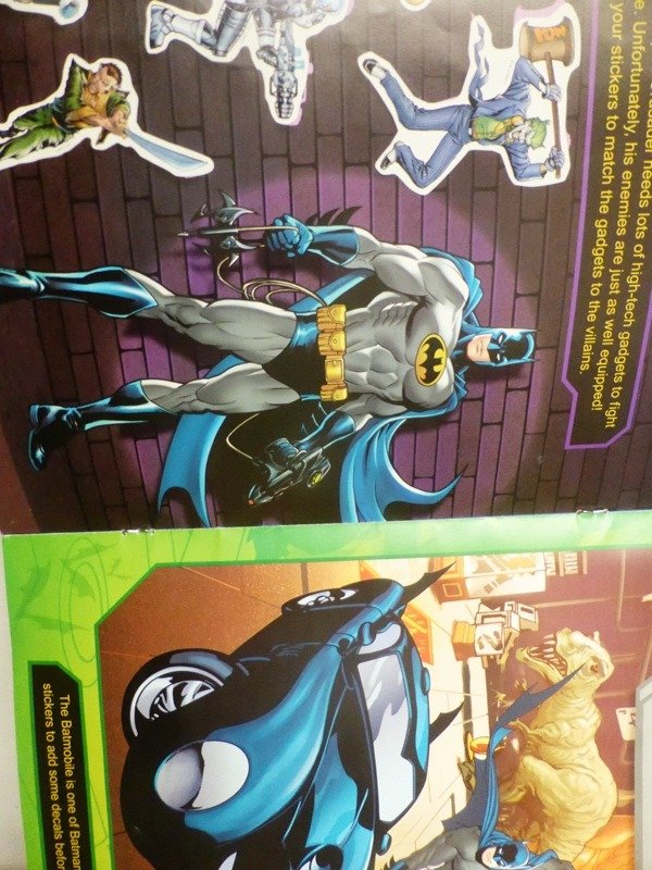 Producto - BATMAN REUSABLE STICKER BOOK - DC COMICS - 2010 - 3