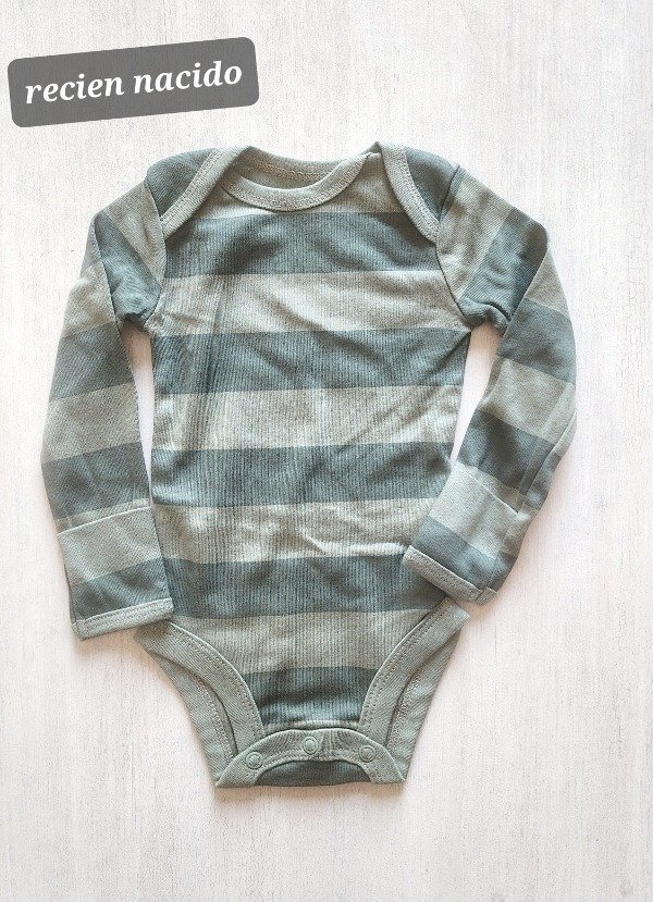 Body manga larga carters rn rayado