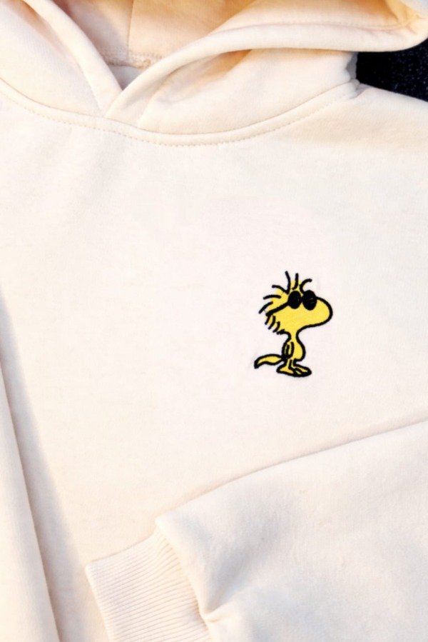 Producto - BUZO Woodstock