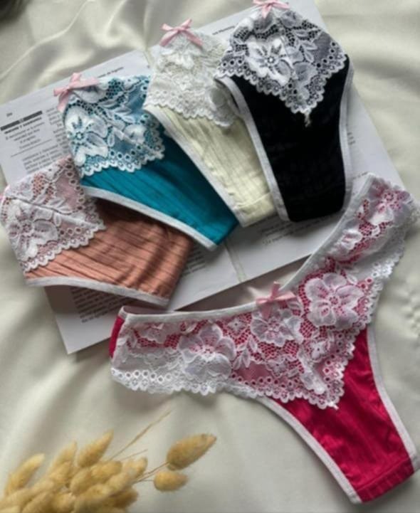 Producto - Less En V - Alexia