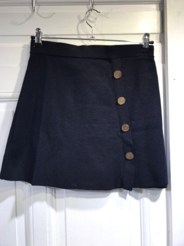 Producto - Falda ZARA azul de lanilla Talle S- PRECIO: 35X