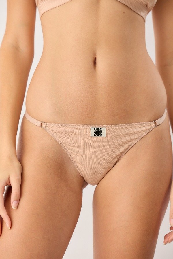 Producto - Tanga less Feel Free