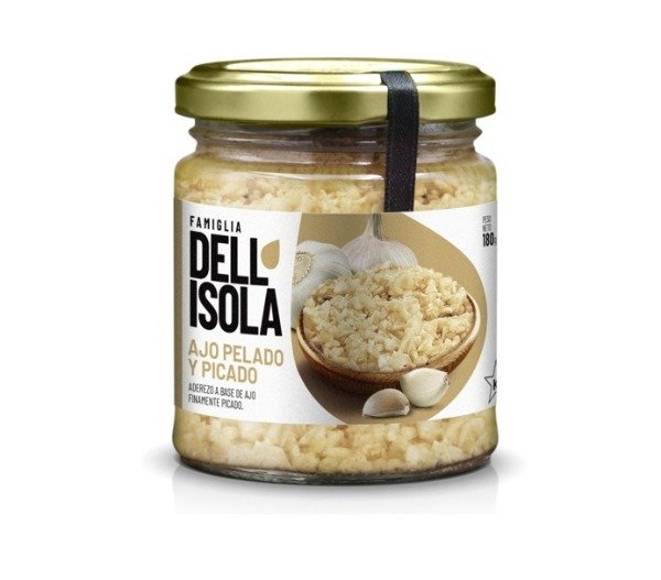 Producto - Ajos Pelados Y Picados En Agua - Famiglia Dell Isola X160g