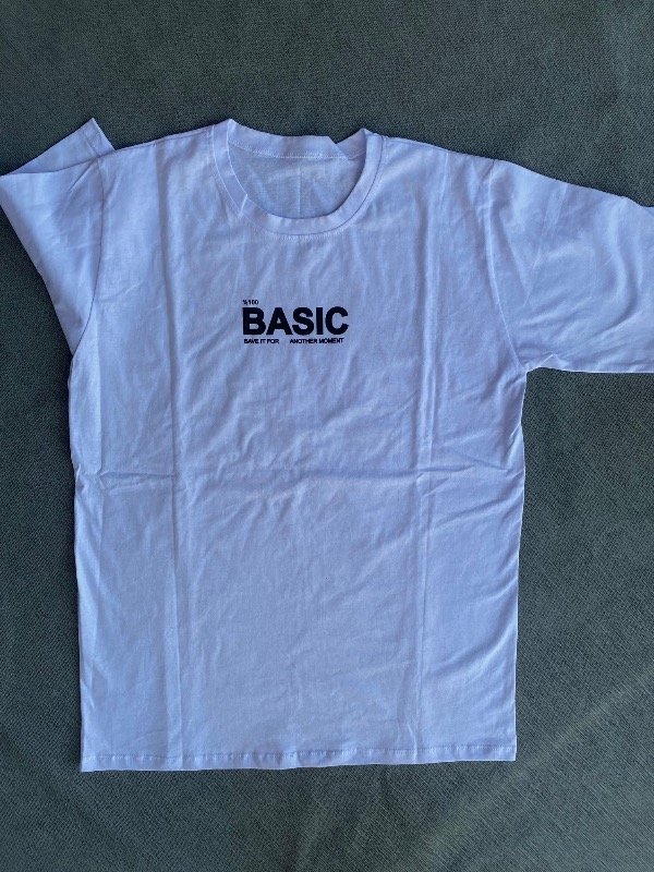 Producto - REMERA OVERSIZE BASIC
