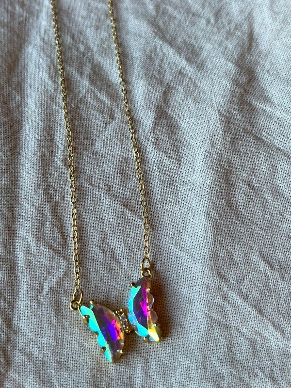 Producto - collar mariposa dorada