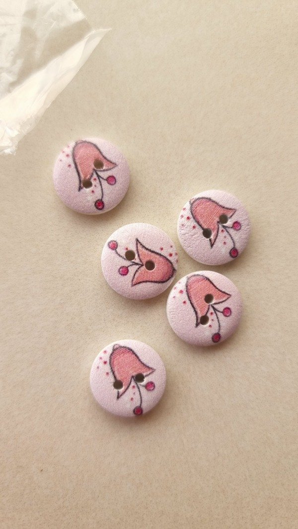 Producto - Botón color rosa 15 mm