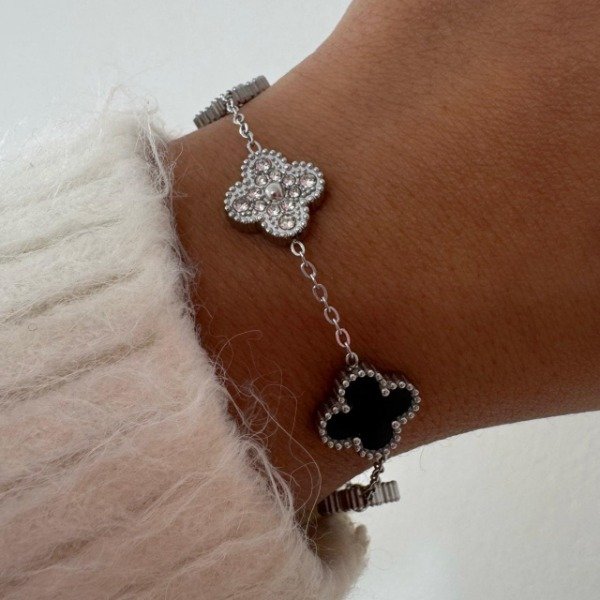 Producto - PULSERA ACERO TREBOL NEGRO Y BRILLOS