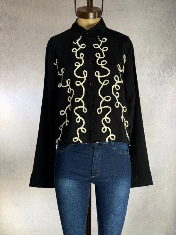 Producto - CAMISA DANA NEGRA BORDADA IMPORTADA