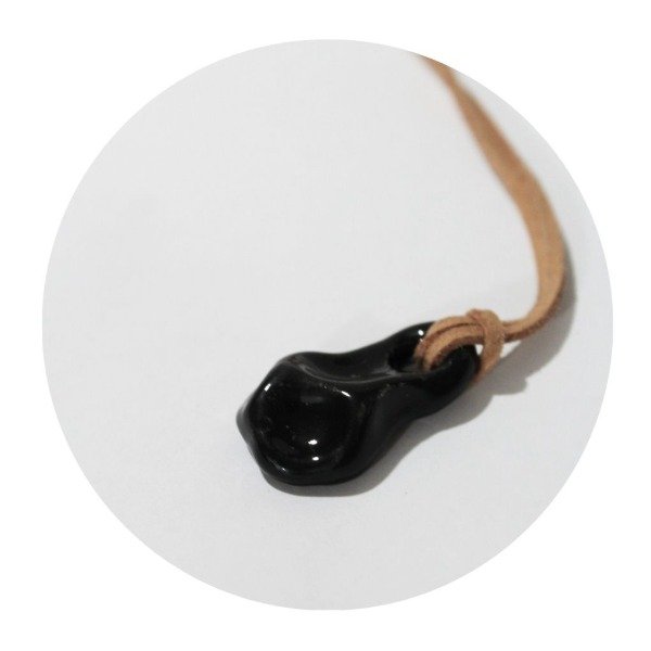 Producto - COLGANTE M CON CUERDA GAMUZADA "PETRA"