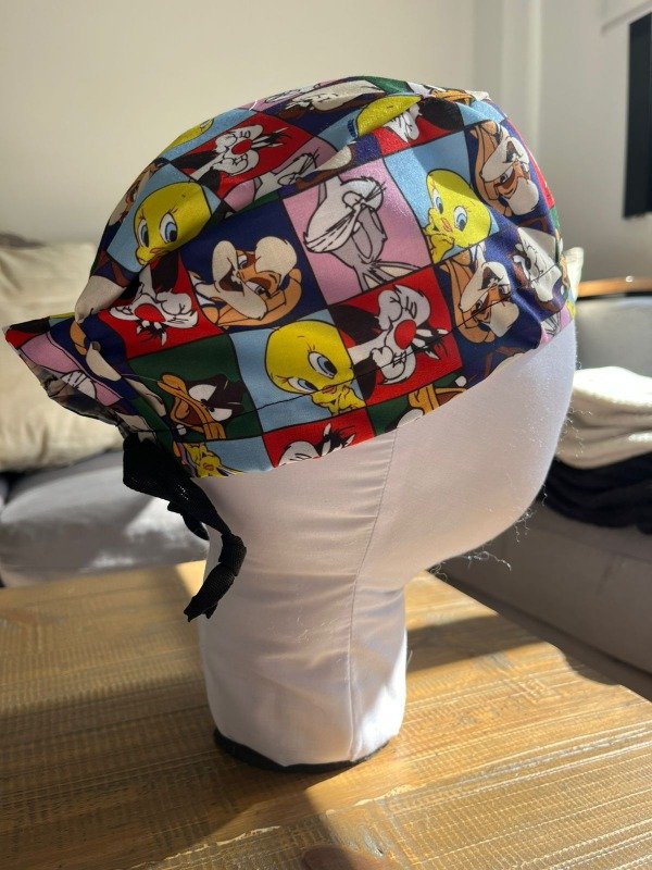 Producto - CORTE HOMBRE LOONEY TOONES