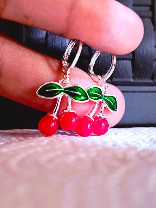 Producto - Argollas cherry- Acero blanco