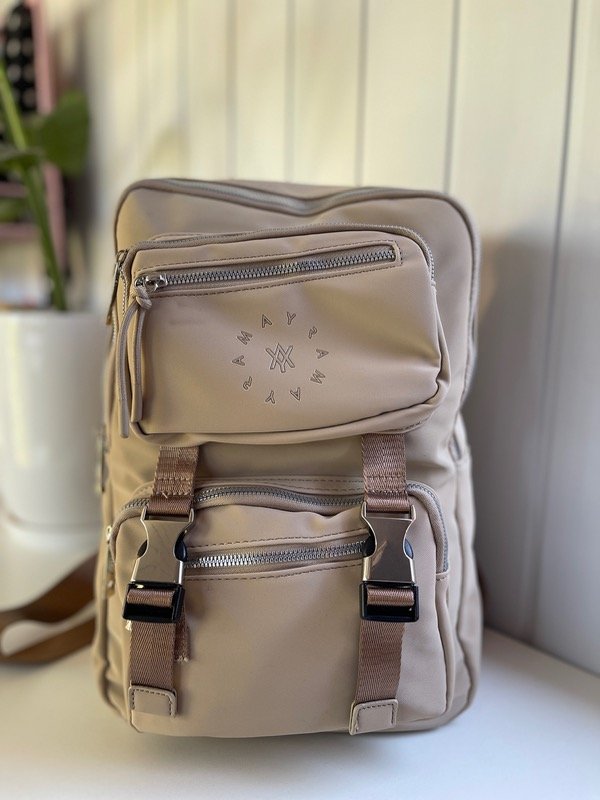Producto - Mochila Amayra Nude bolsillos