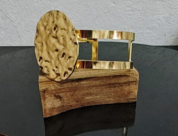 Producto - Brazaletes Círculo Central Acero Dorado