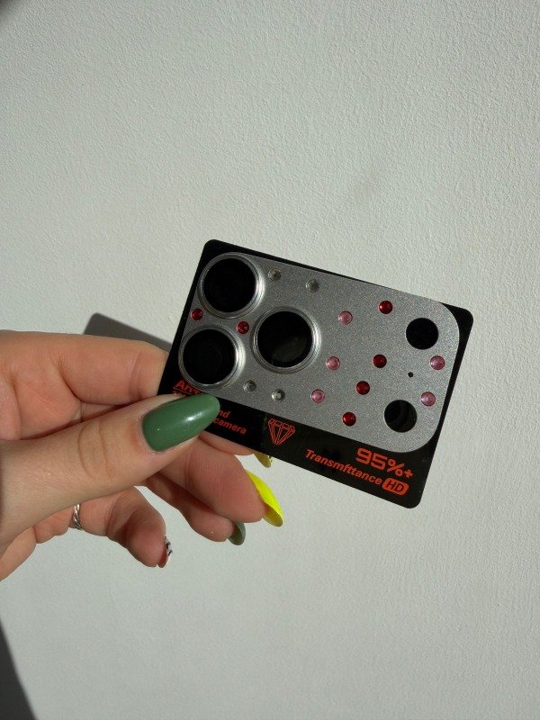 Producto - Vidrio templado de camara modulo completo strass 17 pro max silver