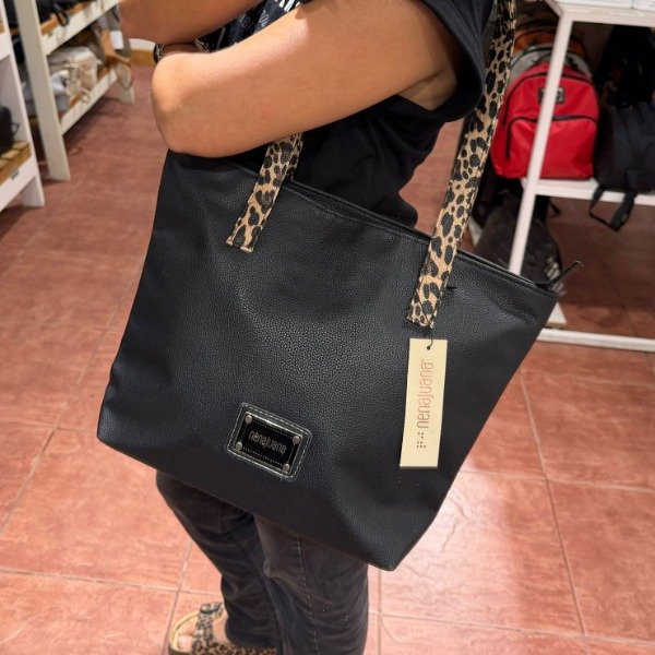 Producto - Cartera Wild Chic