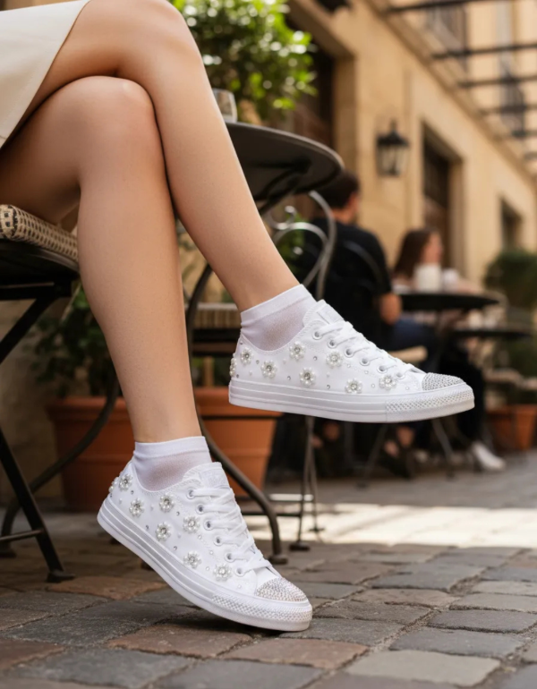 Producto - ZAPATILLAS FLOWER WHITE